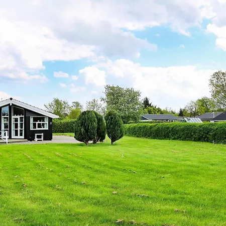 5 Star In Hadsund 펜션 Øster Hurup