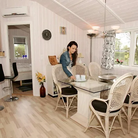 6 Person In Hadsund-by Traum